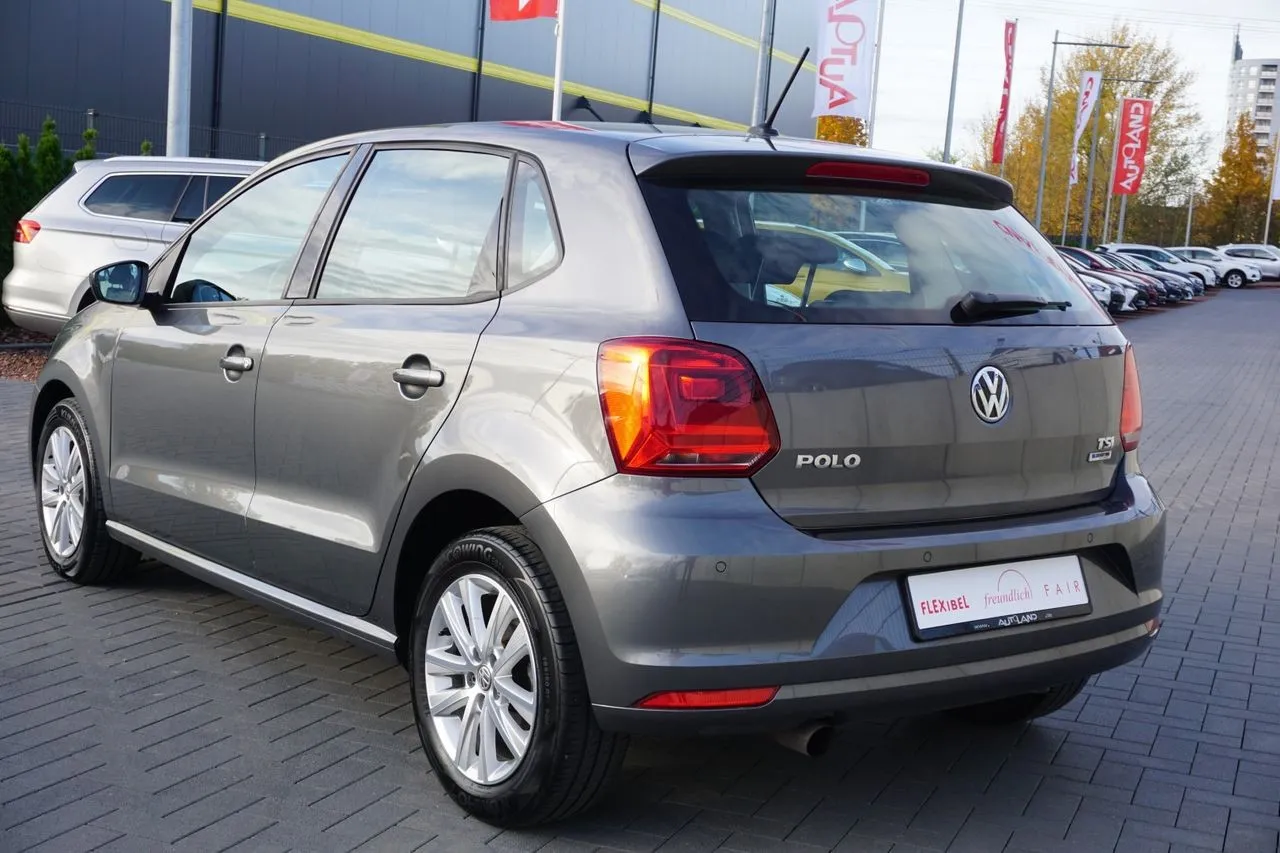 Volkswagen Polo 1.2 TSI Sitzheizung Tempomat...  Image 2